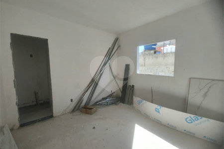 Apartamento 2 dormitórios (1 suíte) com vaga garagem, excelente localização, programa MCMV