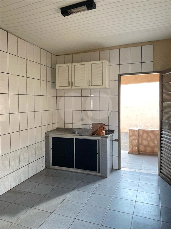 Casa térrea para venda na Vila Carmem