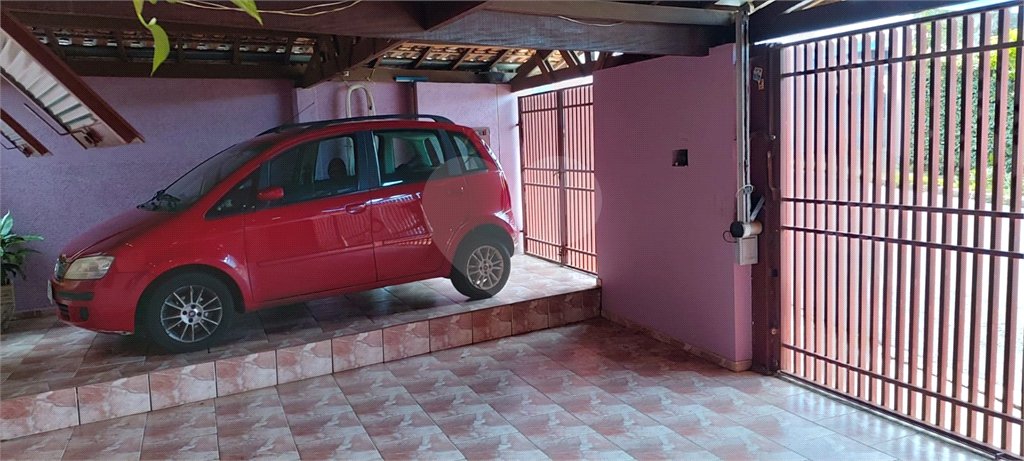 Casa Térrea para venda.