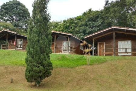 Fazenda à venda com 11 quartos no Centro, Analândia, SP