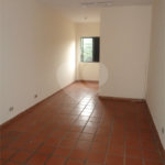 Sala comercial para locação na Lucas