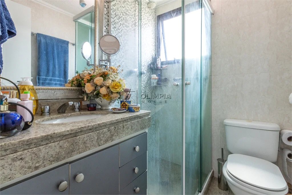 Apartamento com 96 metros em Campo Belo com 3 Dormitorios/Aceita Permutas