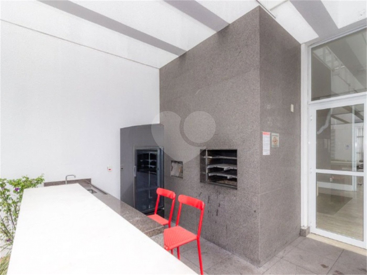 Excelente apartamento de 35m², mobiliado e com vaga, na Consolação