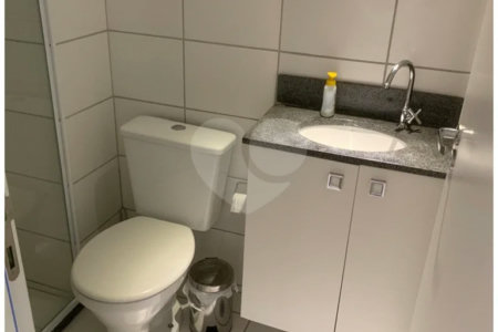 Apartamento à venda na Frei Caneca, 28 m², 1 quarto