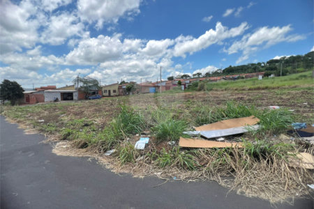 Terreno à Venda - Descalvado/SP