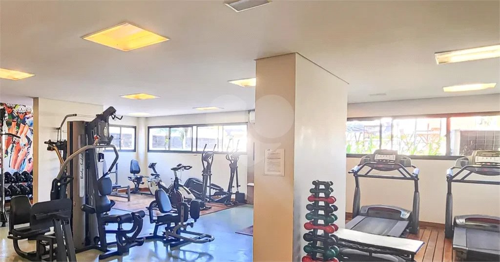 Apartamento à venda na Moóca, 68m², 2 dormitórios, 1 suíte, 1 vaga, ar condicionado, varanda, lazer completo
