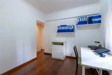 Apartamento tipo para venda com 3 quartos, sendo 3 suítes, 192m² na Vila Suzana