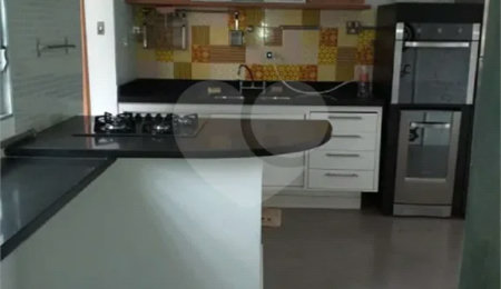 Excelente apartamento duplex a Venda e a 50 metros do Parque da Aclimação. Venha Visitar e Conhecer!