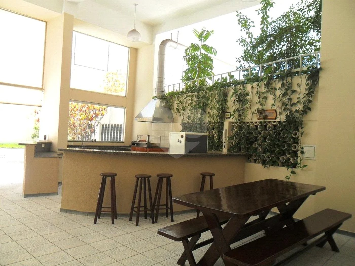 Apartamento com 212m², 4 quartos, 1 suíte, 2 vagas, à venda no bairro Santo Antônio, São Caetano do Sul