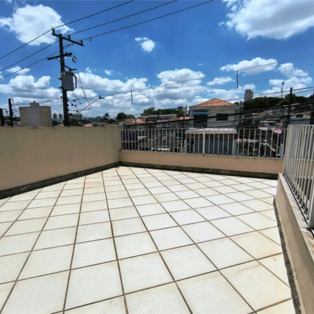 Sobrado à venda com 3 quartos, sendo 1 suíte, em Vila Polopoli, São Paulo - SP