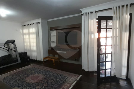 Sobrado 3 quartos 125 m² Vila Lavínia - Mogi das Cruzes SP