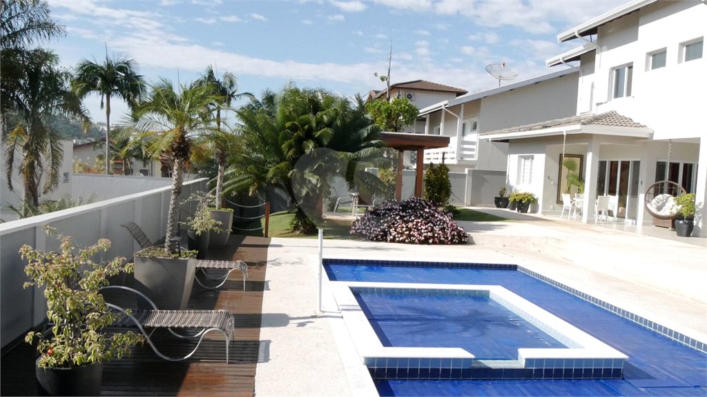 Residência de Luxo a venda no Condomínio Villaggio Capriccio -Louveira