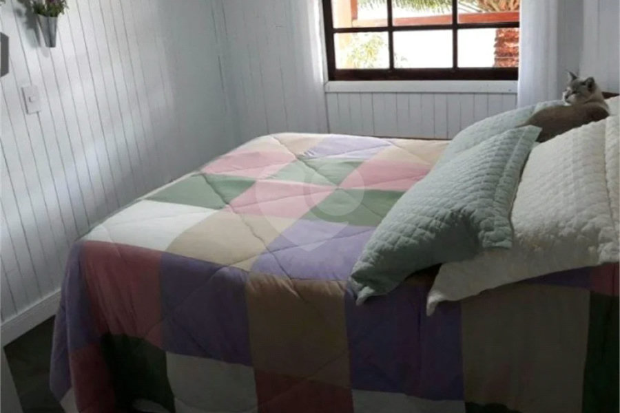Casa com 3 dormitórios à venda em Águas de São Pedro