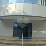 SALA COMERCIAL DE 90 M² COM 12 BAIAS, SALA DE REUNIÃO, AR-CONDICIONADO CENTRAL E 2 VAGAS!