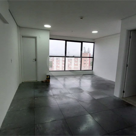 Sala Comercial com Vista para Pedra Grande - Ed. Carraro Tower
