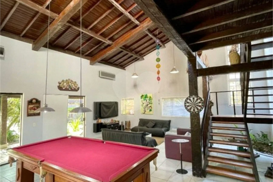 Casa à venda com 4 quartos, sendo 2 suítes, em Riviera de São Lourenço, Bertioga, SP