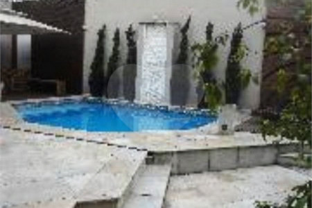 Magnífica Casa na Saúde c/470m2 - 4 Suites/6 Vagas de garagem/ Muito Requinte!
