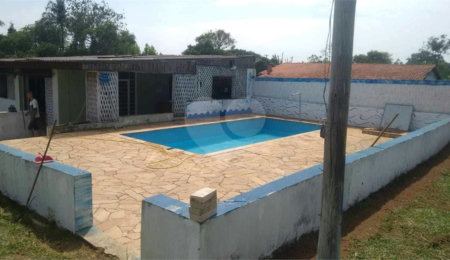Chácara à venda com 3 quartos em Zona Industrial I, Itirapina, SP