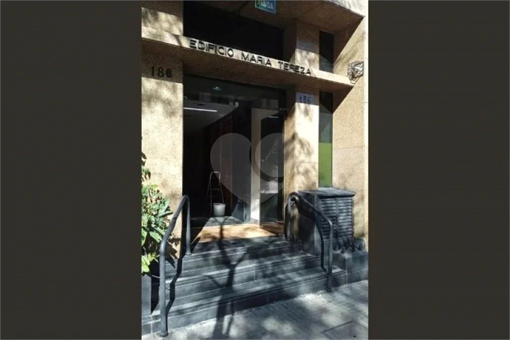 APARTAMENTO COM 1 DORMITORIO 46 METROS/SANTA EFIGENIA ACEITA FINANCIAMENTO