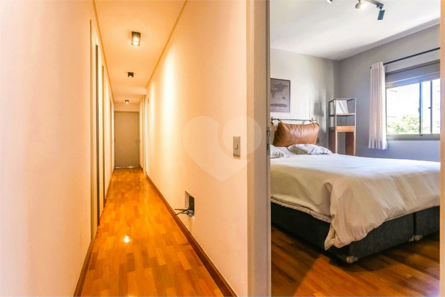 Vila Clementino - Apartamento reformado | 186 m² | 3 suítes | 3 vagas livres