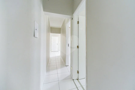 3 Quartos 0 Suites 2 Banheiros 0 Vagas 76 Área Útil 113 Área Total.