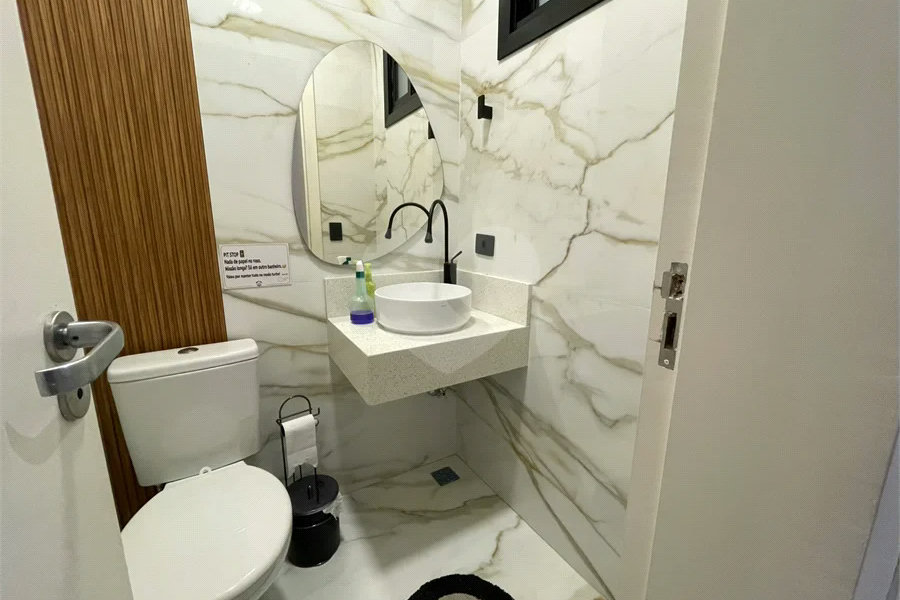 Casa à venda ou para alugar com 5 quartos, sendo 4 suítes,  em Morada da Praia, Bertioga, SP