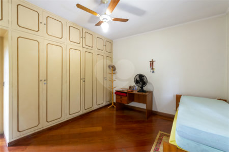 Sobrado à venda com 3 quartos, sendo 1 suíte, em Jardim Prudência, São Paulo, SP