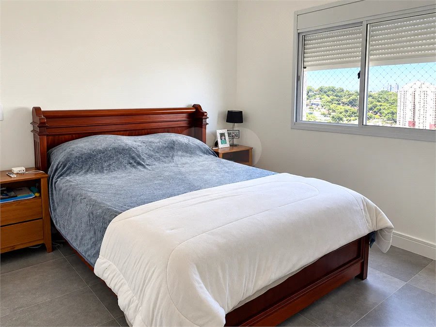 Apartamento à venda com 3 suítes em Campo Grande, São Paulo, SP