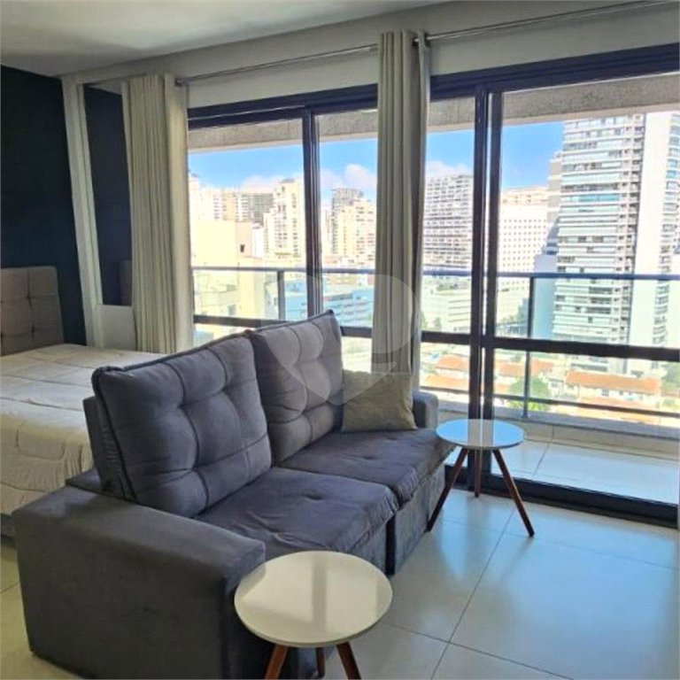 Apartamento no Itaim Bibi de 45m2 com 1 dorm, 1 banheiro, 1vaga. Estuda permuta. Viva a um passo dos melhores shoppings, hospitais, escolas e rodovias principais com 1 dorm, 1 banheiro, 1 vaga. Estuda permuta