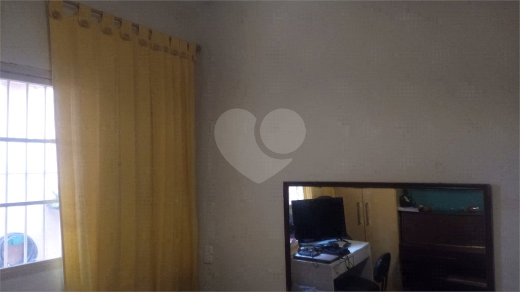 Bela casa No Santa Paula com um salão Comercial na frente.