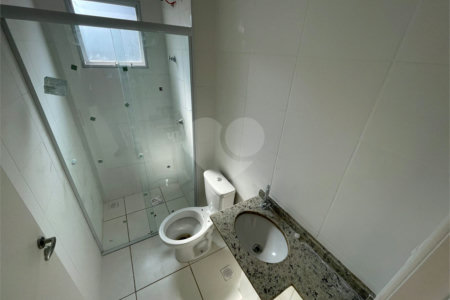 Apartamento para venda ou locação no Condomínio Residencial Vila das Flores