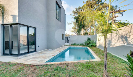 Casa à venda com 4 suítes no condomínio Reserva Robélia, São Paulo - SP