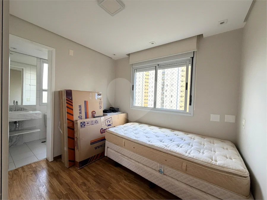 Apartamento à venda com 3 suítes em Vila Mariana, São Paulo, SP