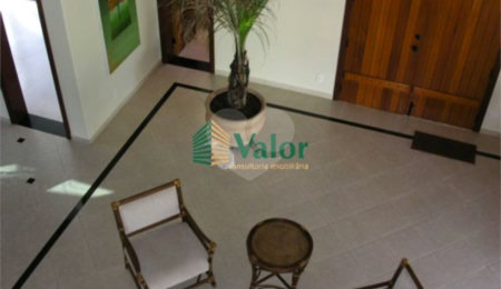 Casa à venda com 4 suítes em Residencial Samambaia, São Carlos, SP