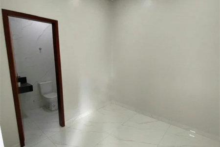 Casa à venda com 3 quartos, sendo 1 suíte,  em Jardim Iracema, Balsas, MA