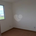 Apartamento no condomínio Monte Berlim