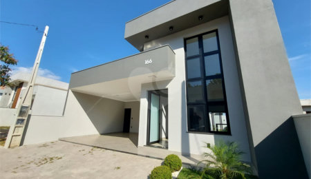 Casa à venda com 3 quartos, sendo 1 suíte,  no condomínio Faixa Azul, São Carlos - SP
