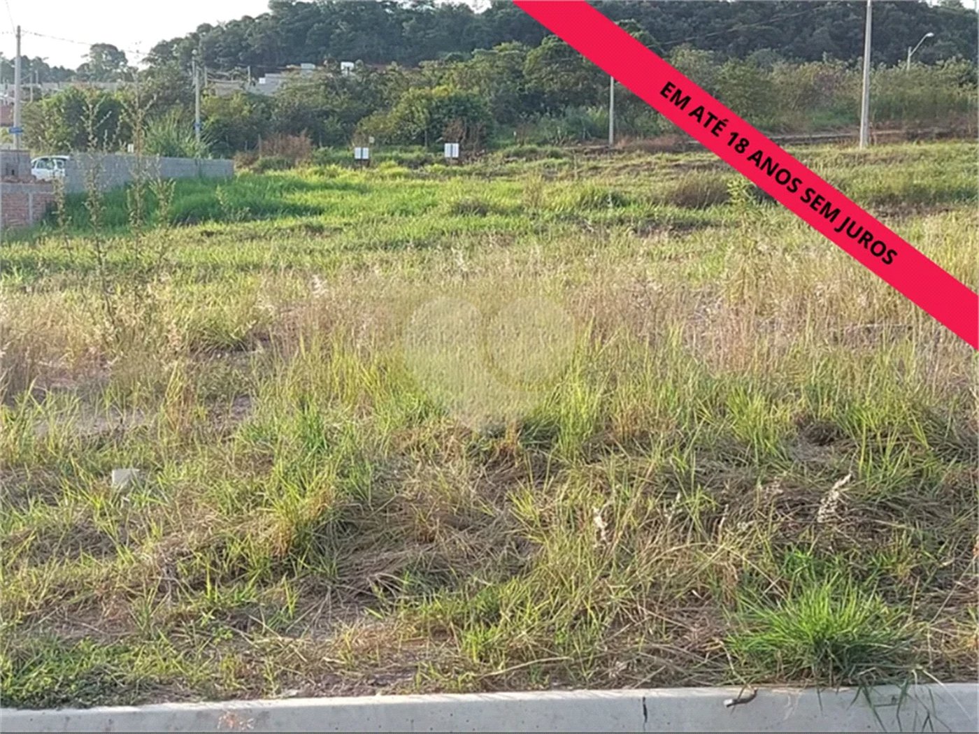 Terreno à venda no Bairro Vale do Sol em Piracicaba - SP.