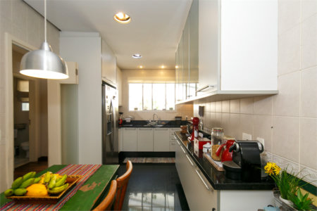 Casa à venda com 5 suítes no condomínio Villa Florida, São Paulo - SP