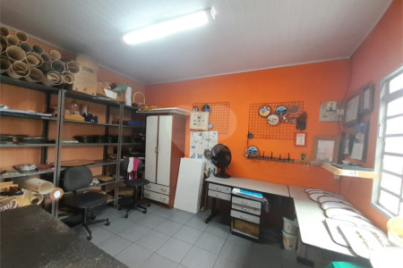 CASA A VENDA SAUDE - R$ 900.000,00