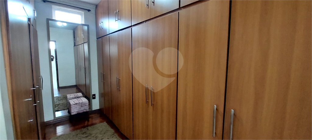 Casa à venda com 5 quartos, sendo 1 suíte, em Jardim Santa Paula, São Carlos, SP