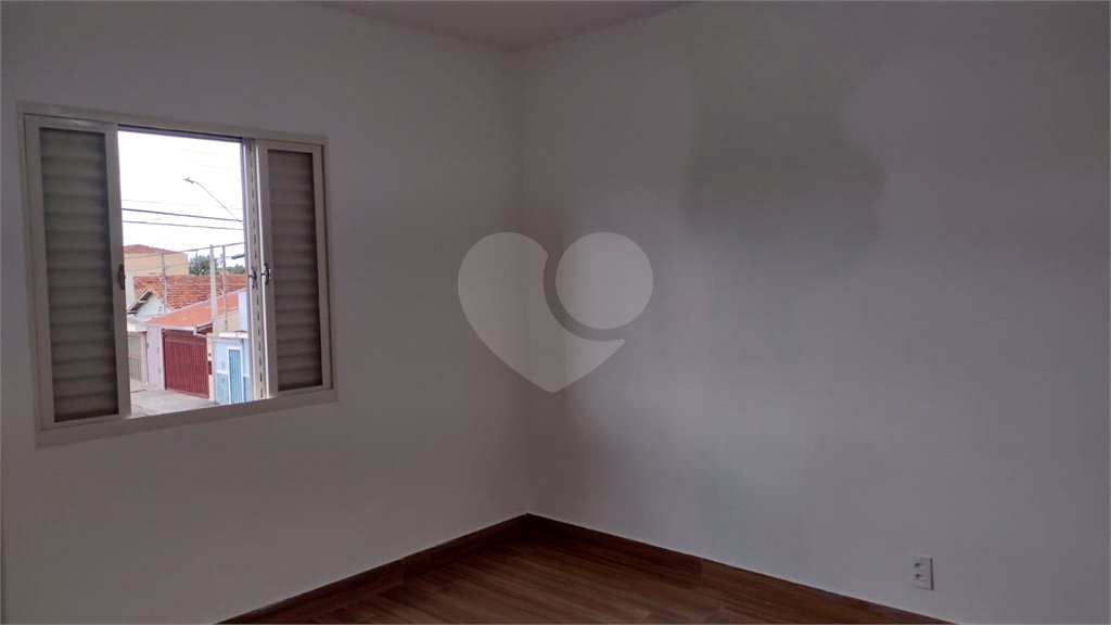 Apartamento no Condomínio Residencial Itaipu