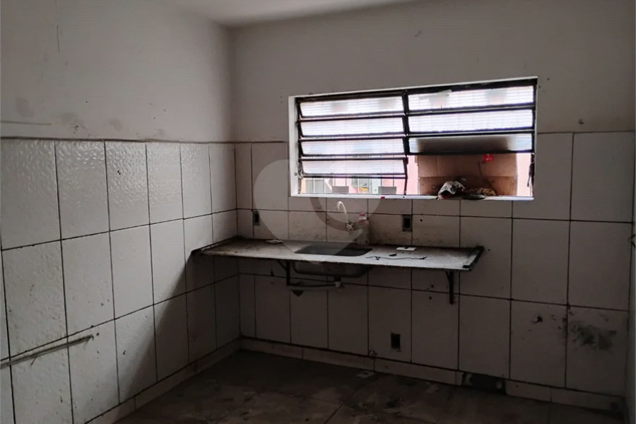 Sobrado na Vila Santa Catarina — 121 m² | Esquina Estratégica
