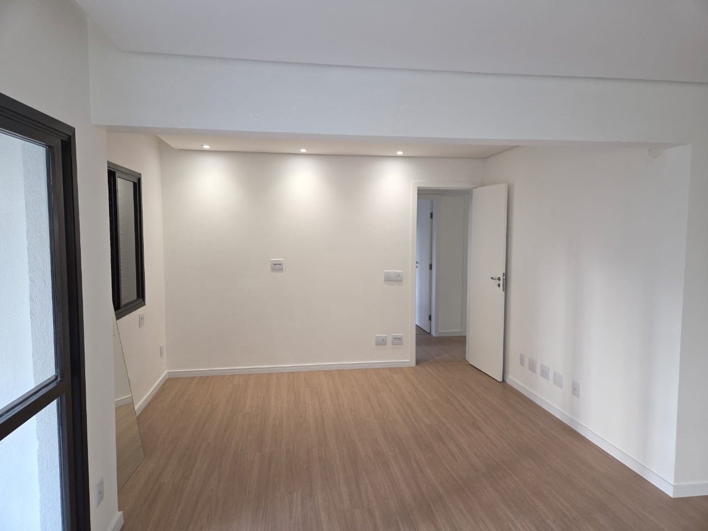 Apartamento à venda com 3 quartos, sendo 1 suíte, em Vila Andrade, São Paulo - SP