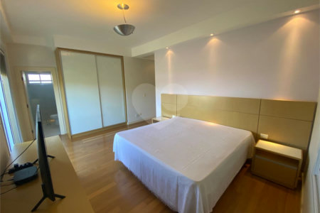 Casa á venda condomínio Damha I