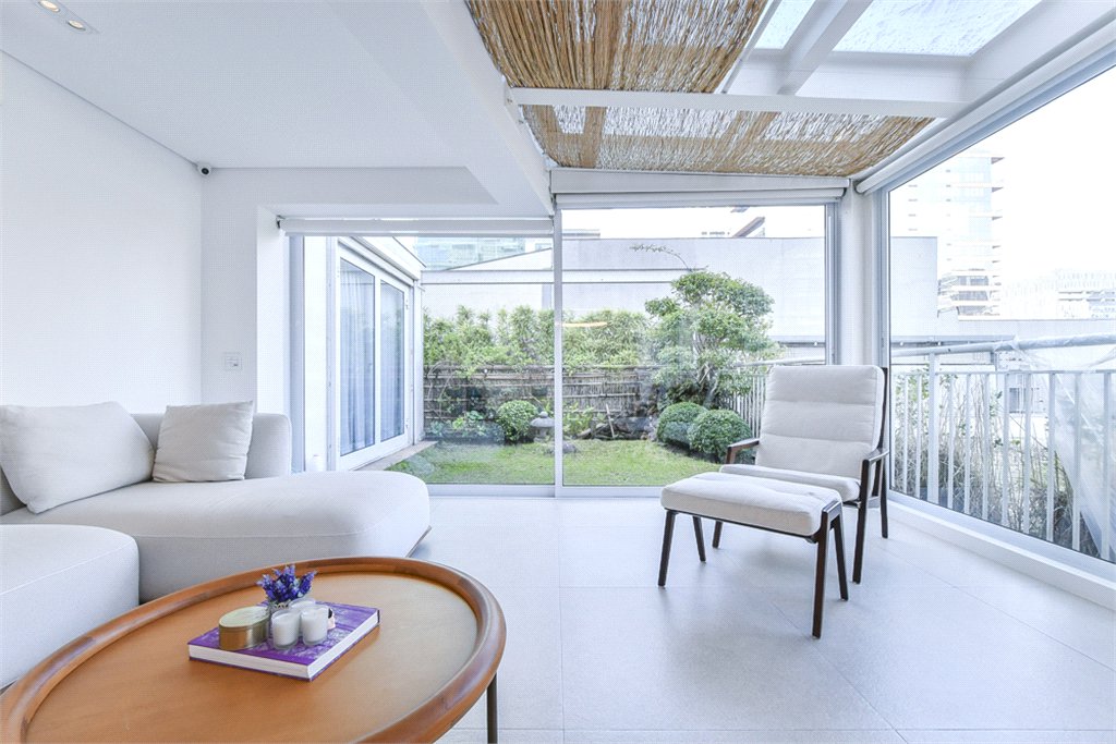Apartamento Garden para venda, 156m² na Vila Olimpia