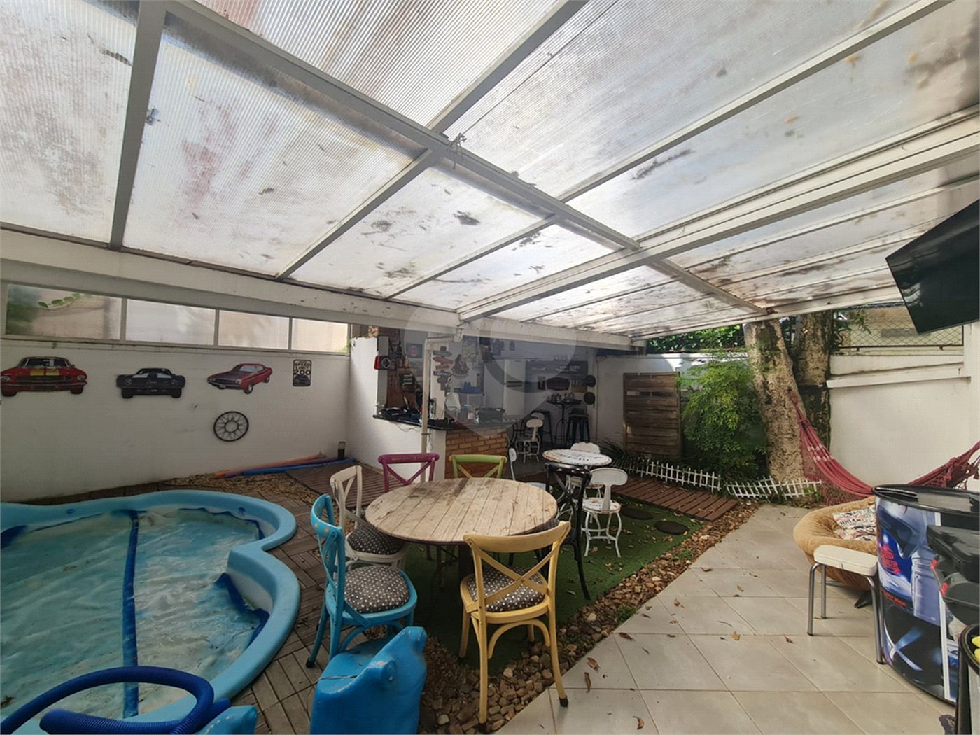 Casa à venda com 4 quartos, sendo 2 suítes, no condomínio Villa Franz Schubert, São Paulo - SP