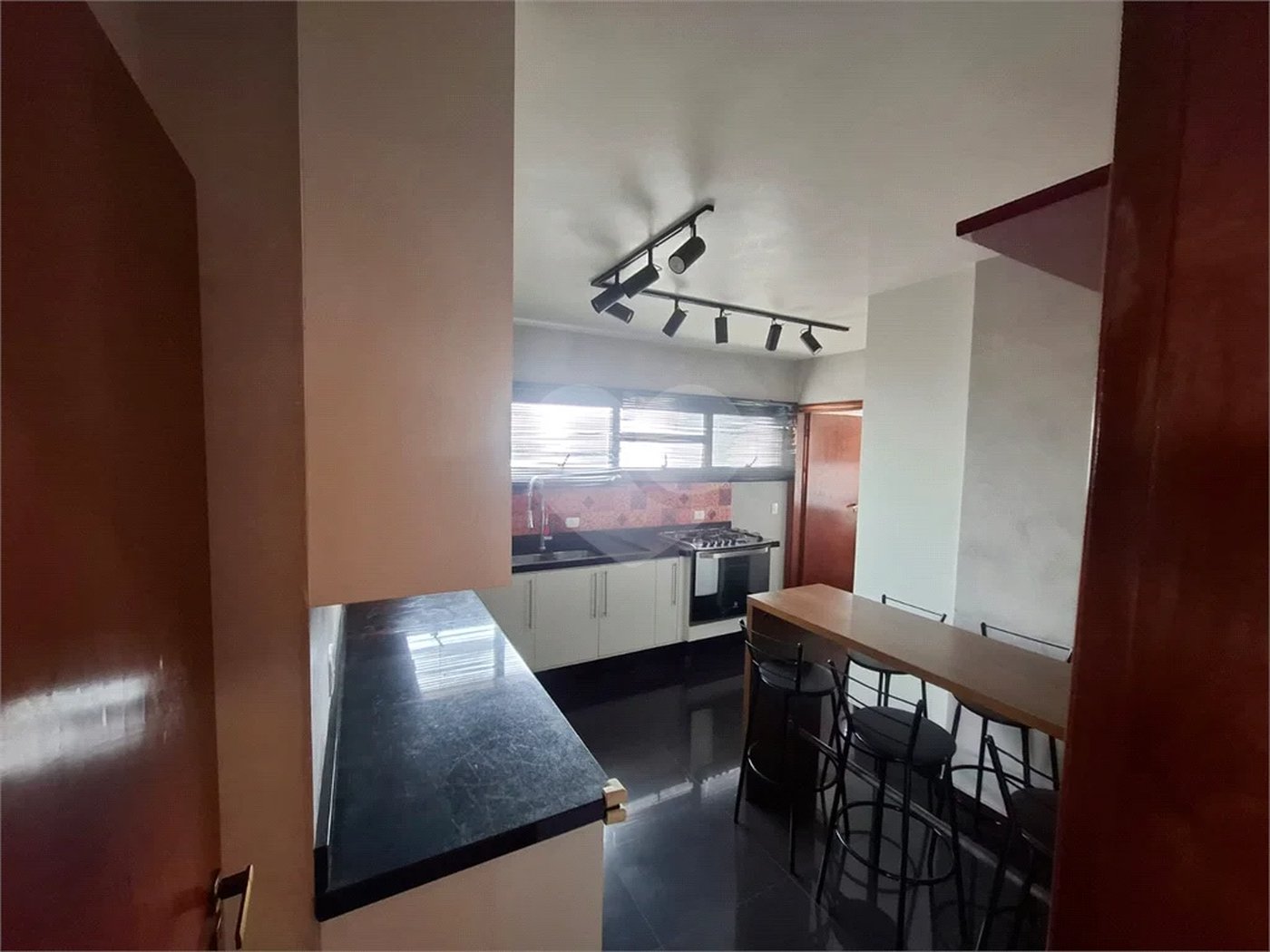 Apartamento à venda com 3 quartos, sendo 1 suíte,  em Santana, São Paulo, SP
