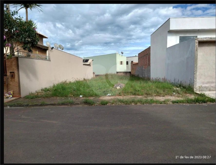 EMBARÉ TERRENO ÓTIMA LOCALIZAÇÃO