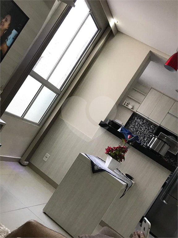 Apartamento no Condomínio Monte Logan.